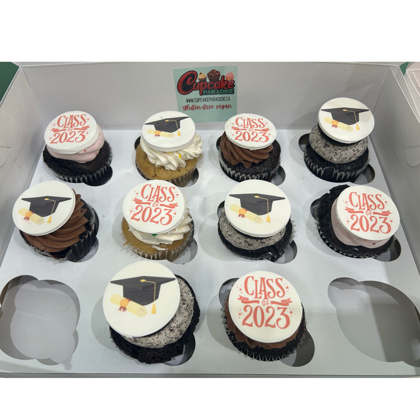 Graduation cupcakes - Select your Flavors